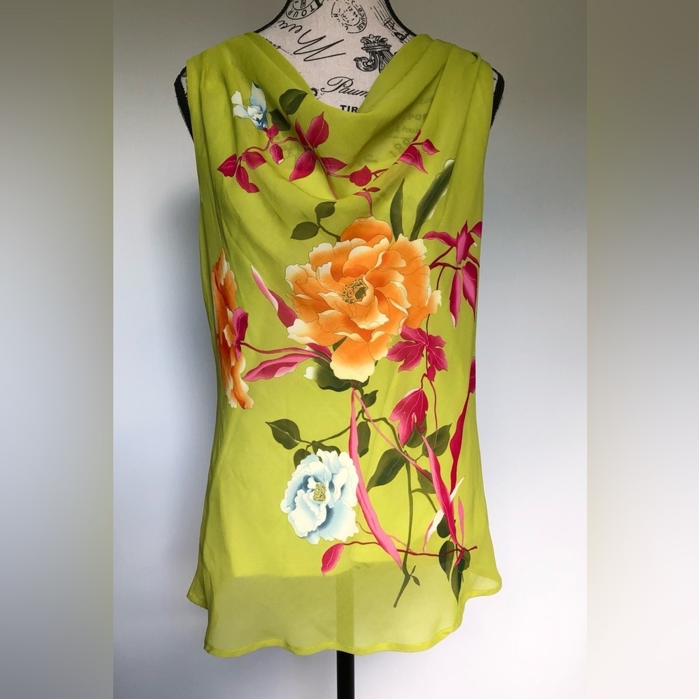 Chenault Women's Sleeveless Floral Top Size Small